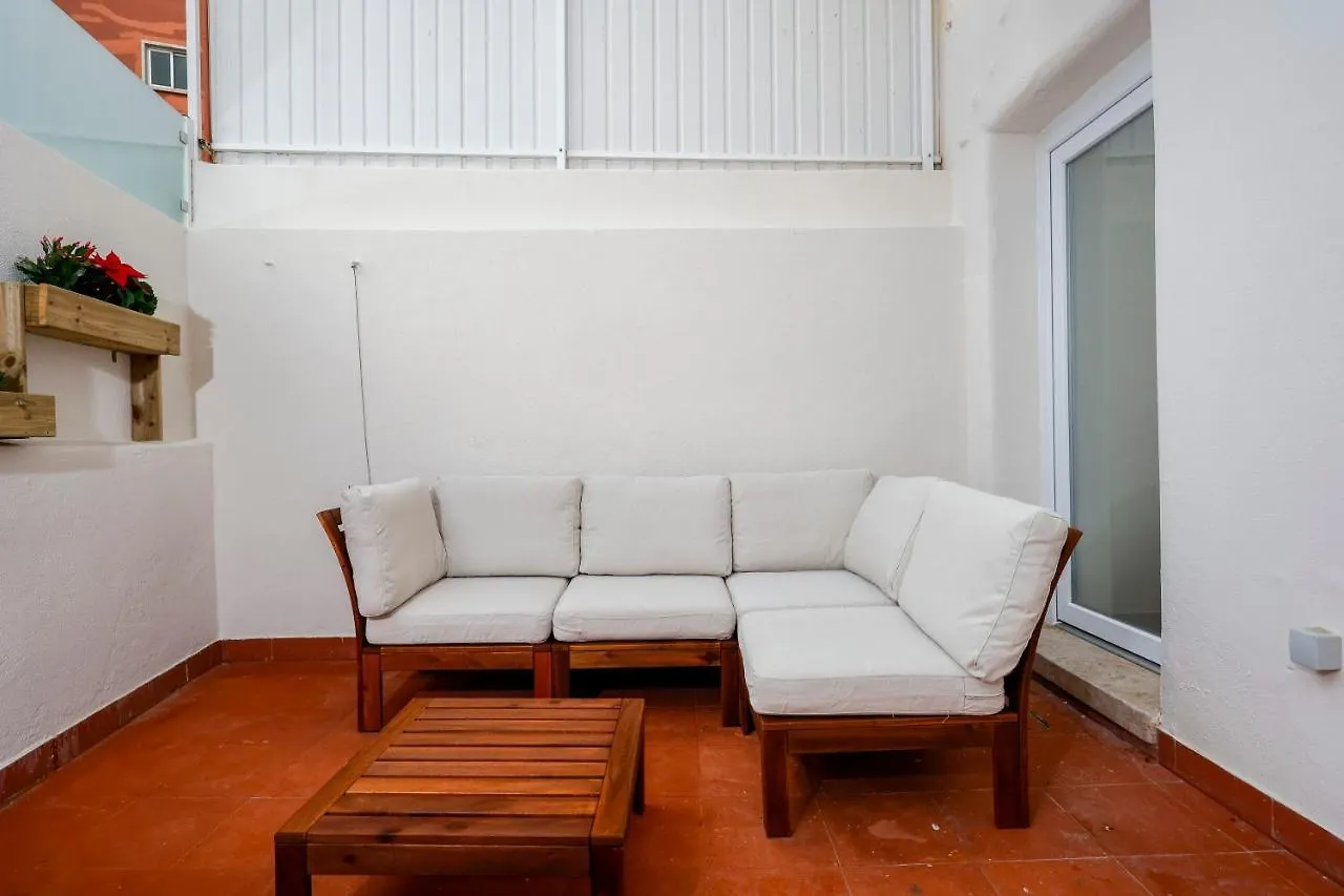 7Ti7 Telhal Apartment With A Lovely Backyard Lisboa
