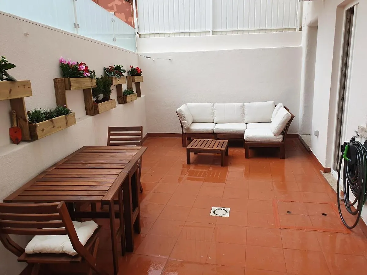 7Ti7 Telhal Apartment With A Lovely Backyard Lisbon